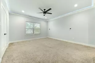 1829 Dewalt St, Houston, TX 77088 - Photo 23