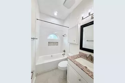 236 Almond Drive, Lake Jackson, TX 77566 - Photo 25