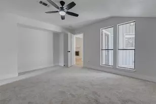 7427 Willow Oak Dr, Baytown, TX 77521 - Photo 9