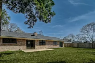 7427 Willow Oak Dr, Baytown, TX 77521 - Photo 39