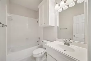 1703 Sutters Chase Dr, Sugar Land, TX 77479 - Photo 23