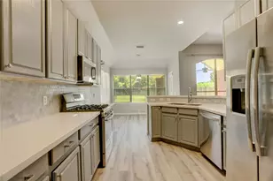 5802 Prade Ranch Ln, Richmond, TX 77469 - Photo 5