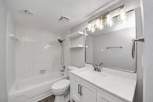 9303 Hammerly Blvd, Houston, TX 77080 - Photo 23