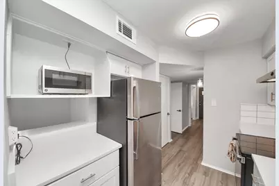 9303 Hammerly Boulevard #402, Houston, TX 77080 - Photo 11