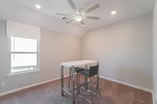 438 Lake Day Dr, Conroe, TX 77304 - Photo 33