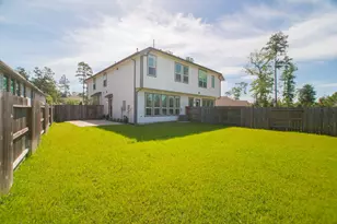 438 Lake Day Dr, Conroe, TX 77304 - Photo 39