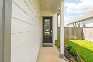 438 Lake Day Dr, Conroe, TX 77304 - Photo 7