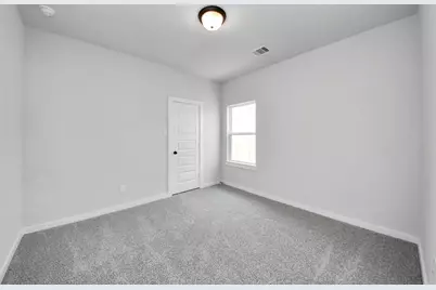 71 Leon Way, Dayton, TX 77535 - Photo 3