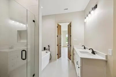 2130 Hartfield Road, Round Top, TX 78954 - Photo 23