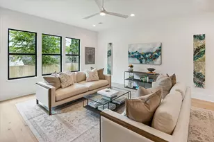2203 Cheshire Ln, Houston, TX 77018 - Photo 9