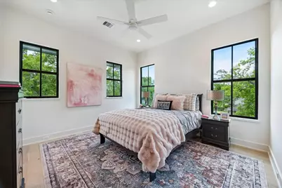 2203 Cheshire Lane, Houston, TX 77018 - Photo 37