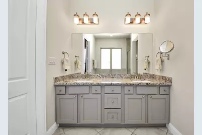 1407 Adell Rose Lane, Houston, TX 77043 - Photo 27