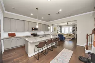 1407 Adell Rose Ln, Houston, TX 77043 - Photo 13