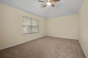 13 E Willowwood Ct, The Woodlands, TX 77381 - Photo 19