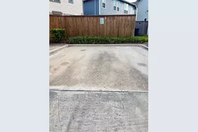 215 Club Crest Lane, Houston, TX 77009 - Photo 23