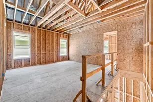 112 E 27th St, Houston, TX 77008 - Photo 11