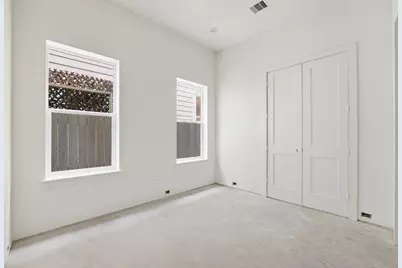 112 E 27th Street, Houston, TX 77008 - Photo 13