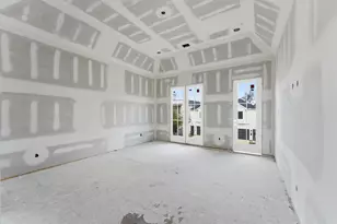 112 E 27th St, Houston, TX 77008 - Photo 15