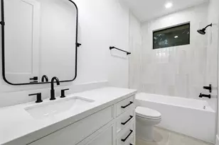 112 E 27th St, Houston, TX 77008 - Photo 33