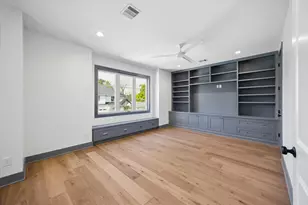 1348 Althea Dr, Houston, TX 77018 - Photo 13