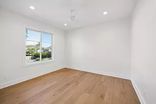 1348 Althea Dr, Houston, TX 77018 - Photo 15