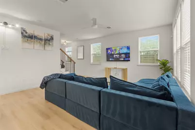 5506 Oakmont Villas Drive, Houston, TX 77091 - Photo 15