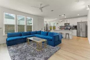 5506 Oakmont Villas Dr, Houston, TX 77091 - Photo 9