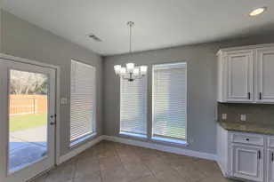 2813 Arbor Brook Ln, Pearland, TX 77584 - Photo 11