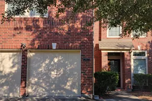 2813 Arbor Brook Ln, Pearland, TX 77584 - Photo 3