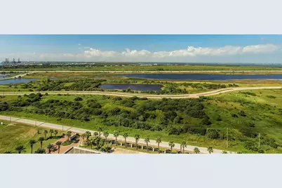 801 E Beach Drive #BC1810, Galveston, TX 77550 - Photo 15