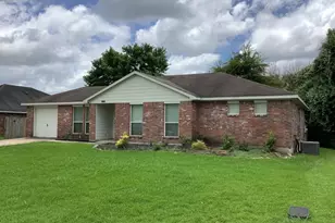 13049 Skyline Dr, Willis, TX 77318 - Photo 1