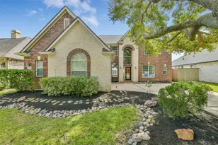 5216 Hidden Brook Ln, League City, TX 77573 - Photo 1