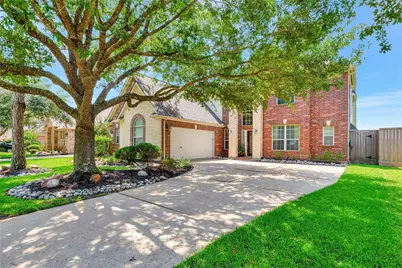 5216 Hidden Brook Lane, League City, TX 77573 - Photo 1