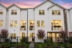 6382 Paddington Bnd Dr, Houston, TX 77008 - Photo 1