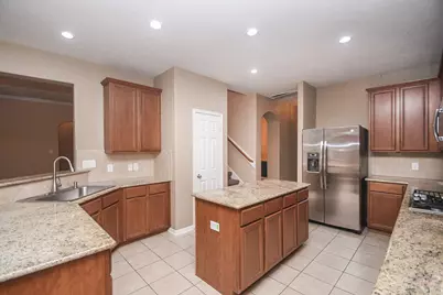 511 Silver Creek Circle, Richmond, TX 77406 - Photo 9