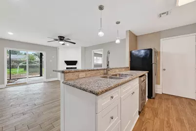 11107 Cedarview Lane, Houston, TX 77041 - Photo 15