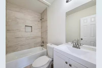 133 S Yaupon Street, Lake Jackson, TX 77566 - Photo 25
