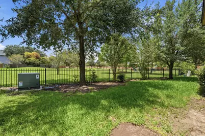 5815 Creek Crossing Court, Missouri City, TX 77459 - Photo 45