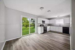 3121 Proswimmer St, Houston, TX 77088 - Photo 3