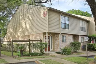 5005 Georgi Ln, Houston, TX 77092 - Photo 45
