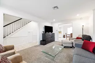 1880 Saxony Ln, Houston, TX 77058 - Photo 3