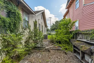 3012 Garrow St, Houston, TX 77003 - Photo 23