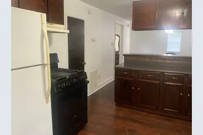 850 Slade Street, Coldspring, TX 77331 - Photo 9