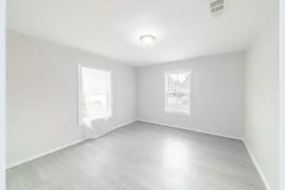 6307 Westover Street, Houston, TX 77087 - Photo 9