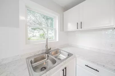 6307 Westover Street, Houston, TX 77087 - Photo 13