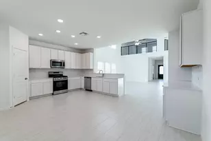 425 Monarch Trl, Huntsville, TX 77340 - Photo 9