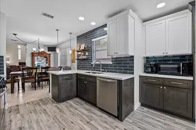 610 Oak Berry Drive, Kemah, TX 77565 - Photo 13