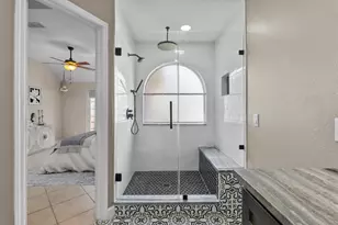 610 Oak Berry Dr, Kemah, TX 77565 - Photo 19