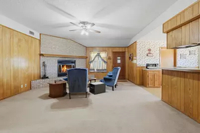 4678 Highway 90, Madisonville, TX 77864 - Photo 7