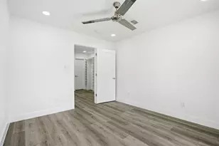 4929 Creekmont Dr, Houston, TX 77091 - Photo 15